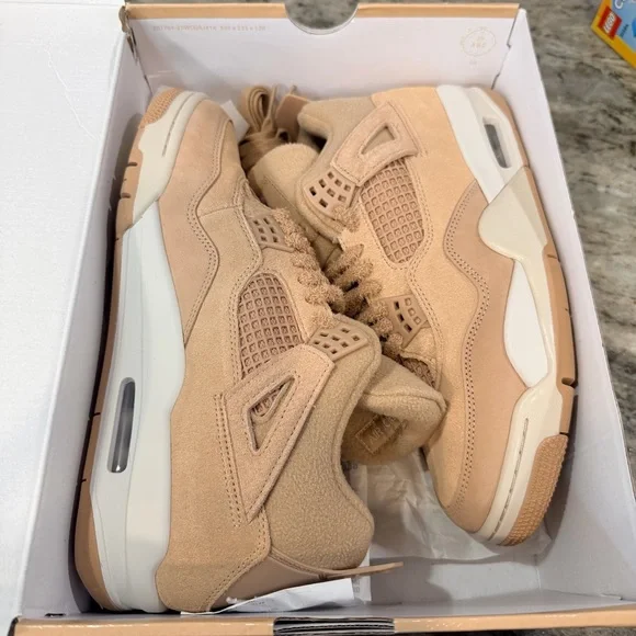 Nike Jordan 4 Retro Cozy Girl New W11 M9.5 - Picture 11 of 13